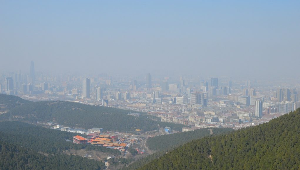 Shenzhen Bans Sales of E-Cigarettes Near Schools