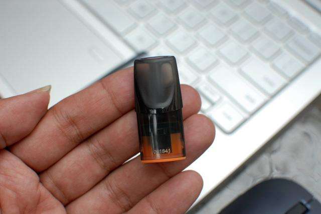 Are there counterfeit RELX e-cigarettes and fake RELX pods?