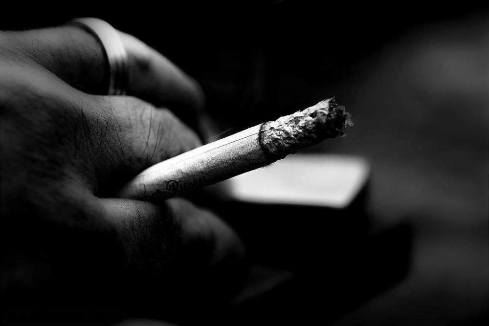 Why Has Vaping Failed to Replace Tobacco?