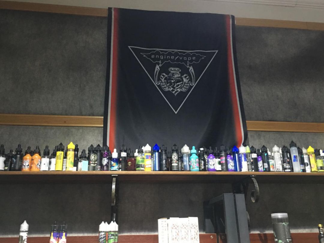 E-cigarette specialty store