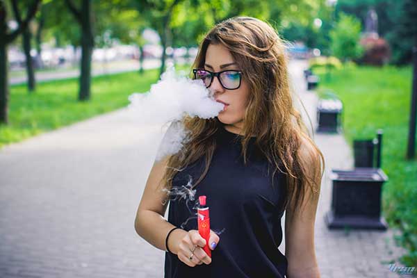 Differences, pros and cons of mouth-to-lung and direct-to-lung vaping