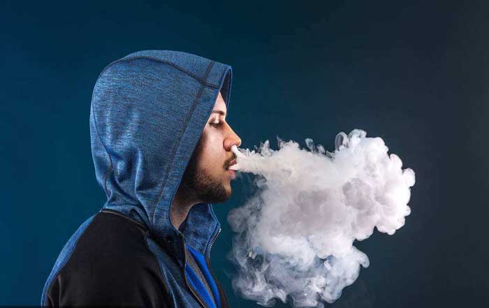 Do vaping devices hurt the kidneys?