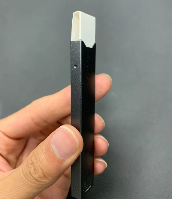 Juul e-cigarettes